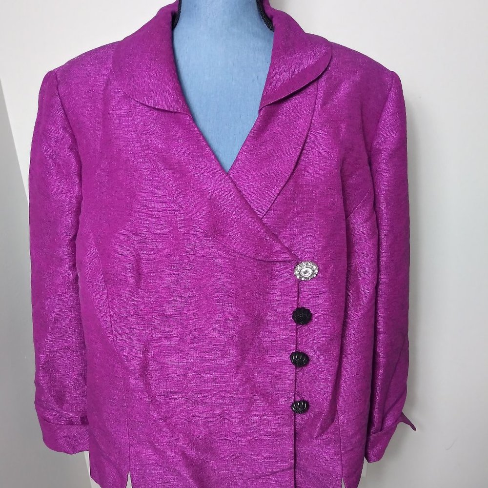 Fuchsia suit jacket